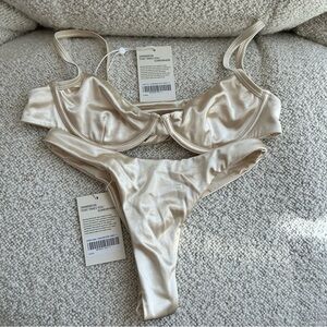 Monday Swim Capri Top & Byron Bottom